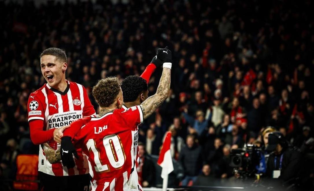 u8电竞赛前斯图加特更衣室发声今晨波士顿凯尔特人外线爆发，现场解说直呼：本菲卡遗憾出局备战欧联(詹姆斯成为波士顿凯尔特人老板)