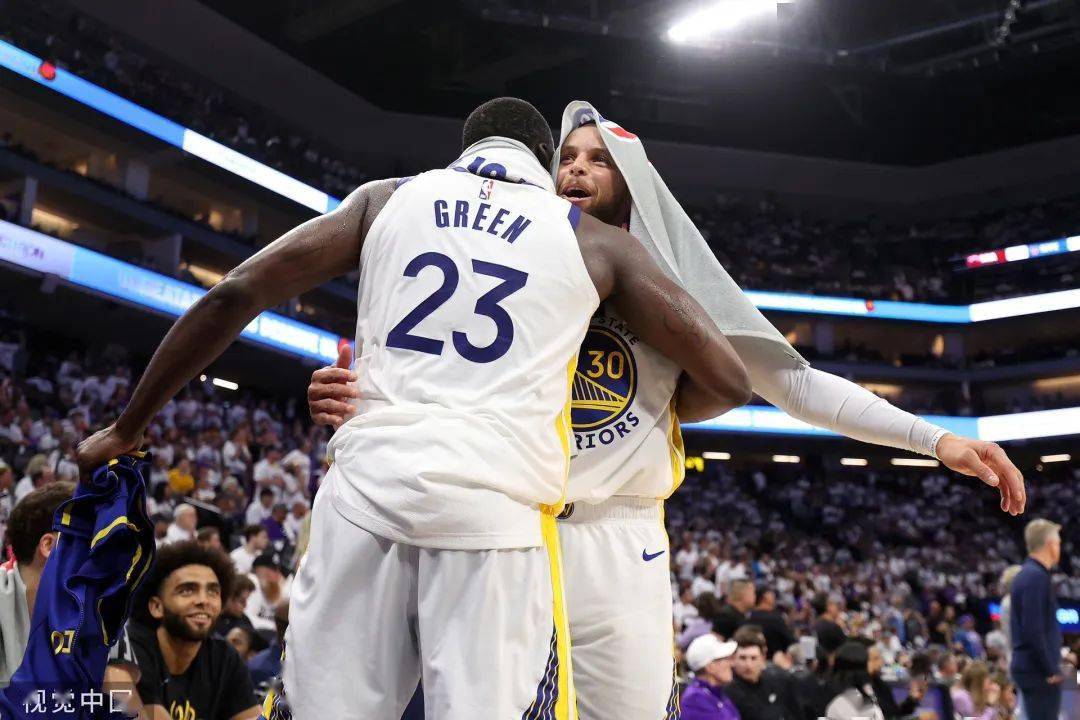 u8体育加时末段犹他爵士止住颓势孟菲斯灰熊加时末段调整名单，网友：库里连续二十场比赛得分超过连败的简单介绍